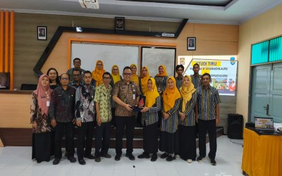 Studi Tiru SMKN 2 Wonosari ke SMKN 2 Wonogiri Perkuat Tata Kelola Keuangan, BKK, dan Inovasi Teaching Factory